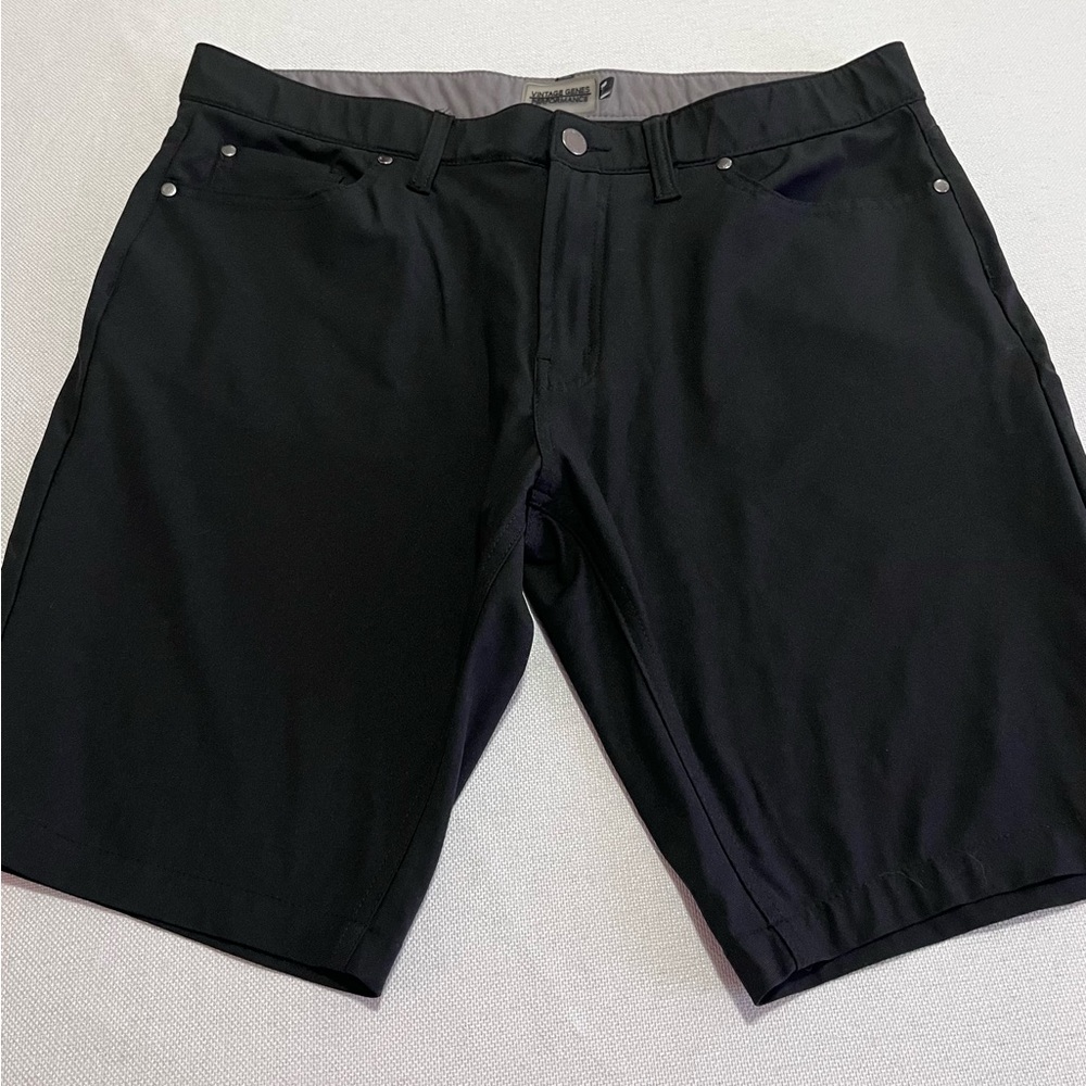 Men's Vintage Genes Performance Black Shorts size 36
